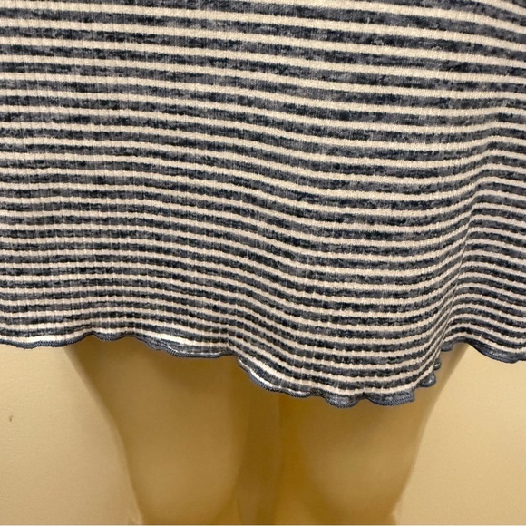 Laura Ashley Ribbed Nightgown Blue White Sleep Shirt Size Small Stretch Women's - Picture 5 of 11